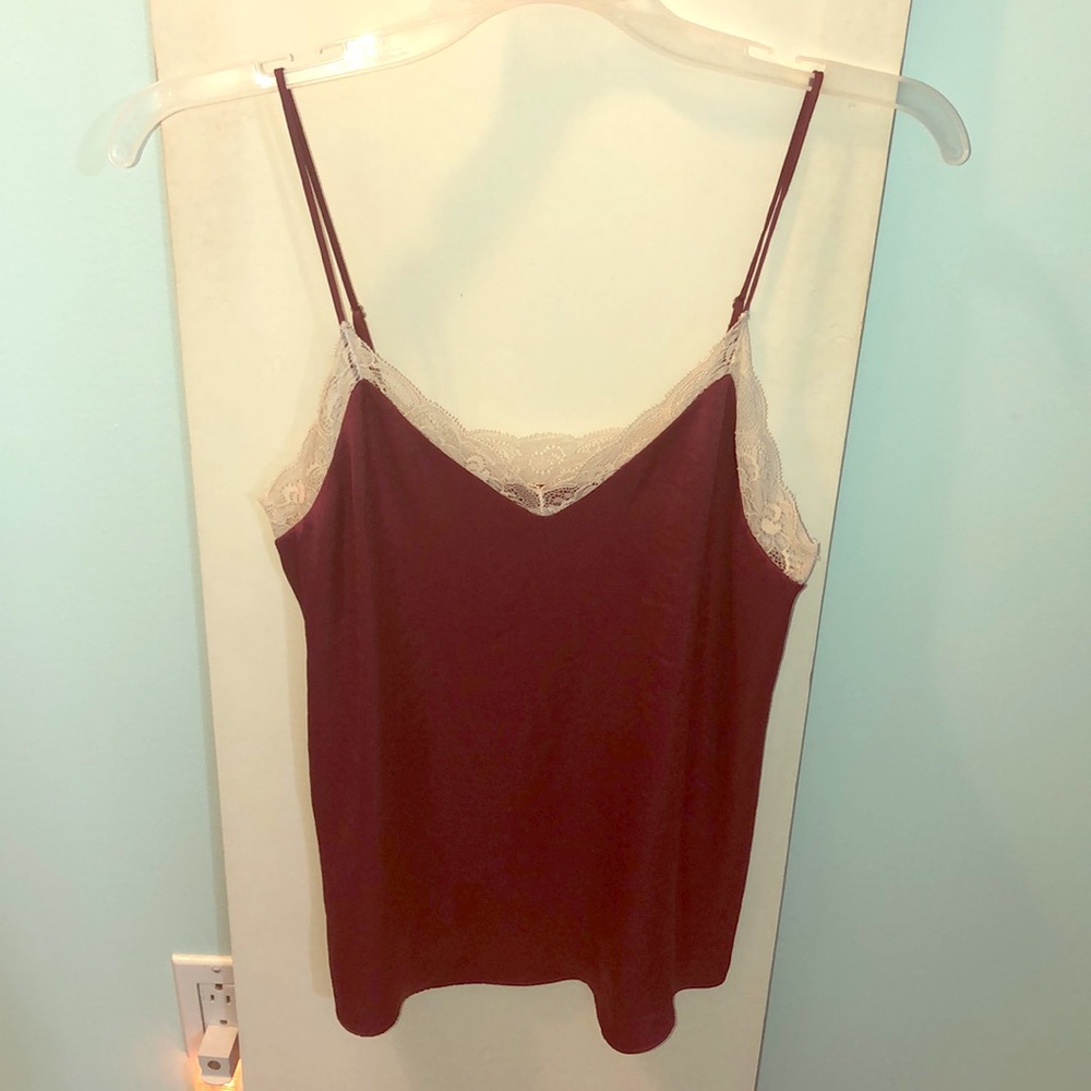 Laced maroon cami
